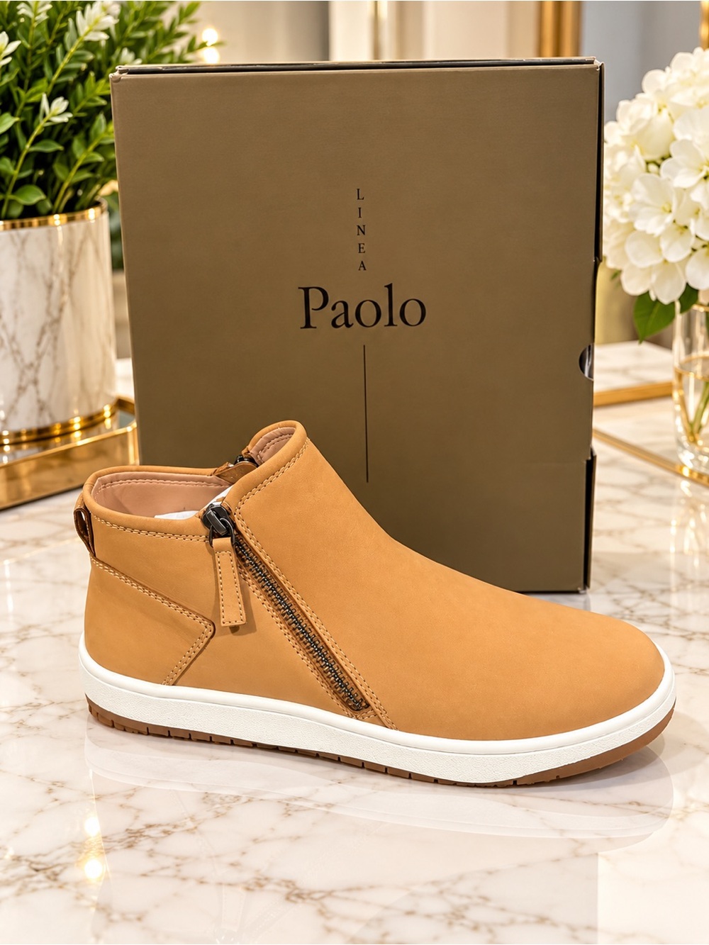 Paolo woman’s Tan Zip-Side Chukka Boot